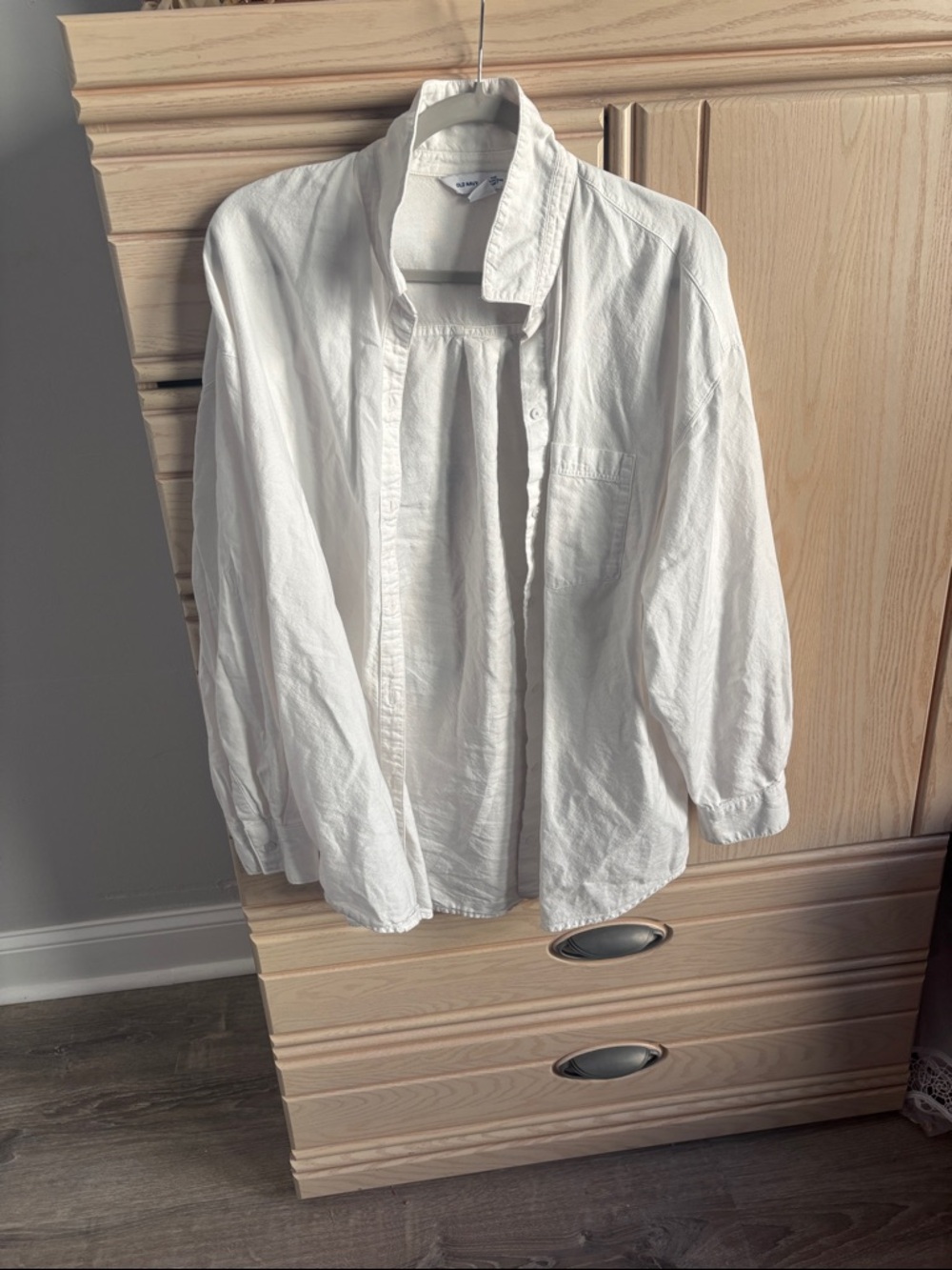 Old Navy White Button-Down Shirt